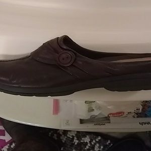 Yuu Leather Ladies Brown Shoes